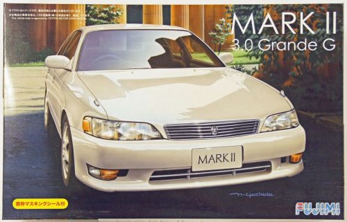 Fujimi - 1:24 Toyota Mark.II 3.0 Grande G w/Window Frame Masking