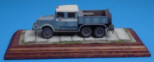 Hauler - 1/87 Tatra T141 kit of Czech truck