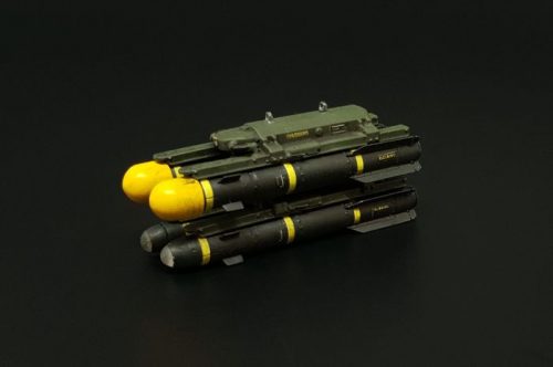 Hauler - 1/35 AGM-114 Hellfire (8pcs 2 racks) Resin construction kit of U.S. air to ground missiles