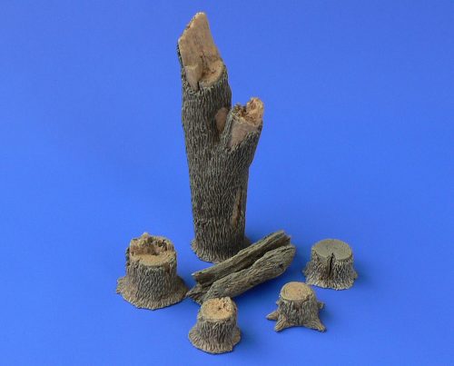 Hauler - 1/48 TREE TRUNKS and STUMPS Resin dio set