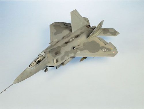 Italeri - F-22 Raptor