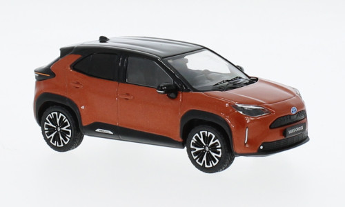 Ixo-Models - Toyota Yaris Cross orange IXO 1:43