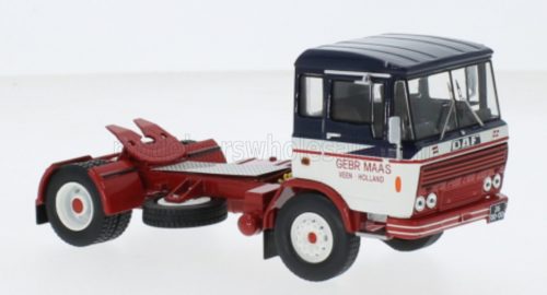 Ixo-Models - DAF 2600 TRACTOR TRUCK 2-ASSI 1970 WHITE RED