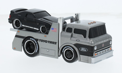 Maisto - Ford C600 Flatbed, silber/schwarz, 1966, 1:64