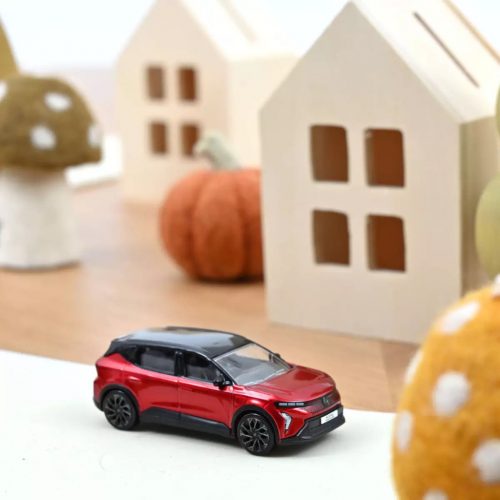 NOREV - 1:64 Renault Scenic E-Tech 100% Electric 2024 Flame Red - NOREV