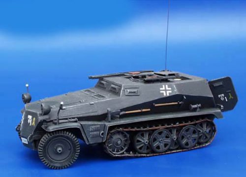 Plus model - Sd.Kfz 253 Beobachtungswagen Umbausatz for Tamiya-Bausatz