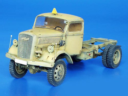 Plus model - Opel Blitz 4x4 Chassis Umbauset für Italeri-Bausatz