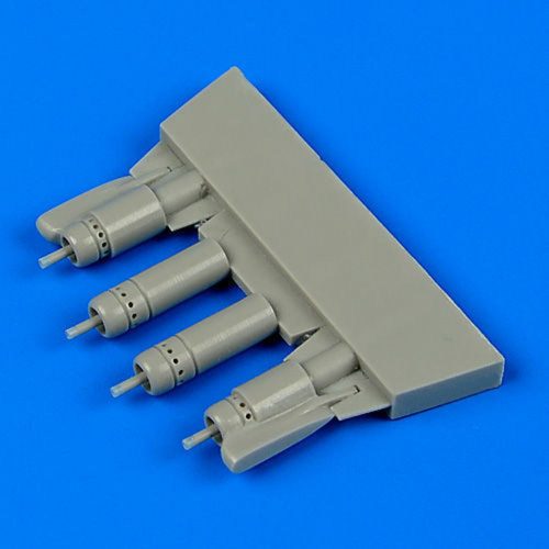 Quickboost - F4U-5 Corsair gun barrels with pylons for Hasegawa