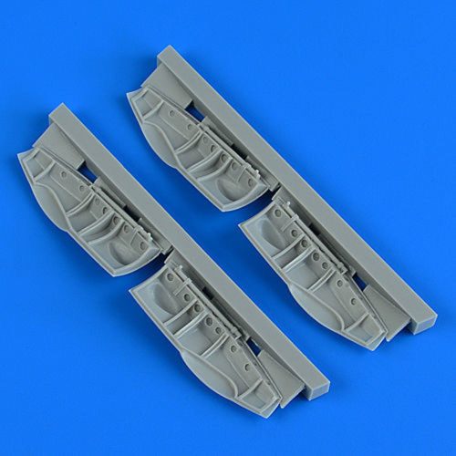 Quickboost - Bristol Beaufighter undercarriage covers for Revell