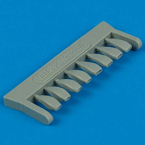 Quickboost - 1/72 Lancaster air intakes