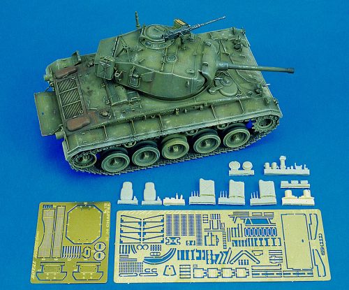 Royal Model - M 24 CHAFEE (for Italeri kit)