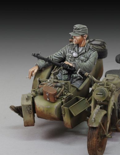 Royal Model - German infantry Cigarette Break