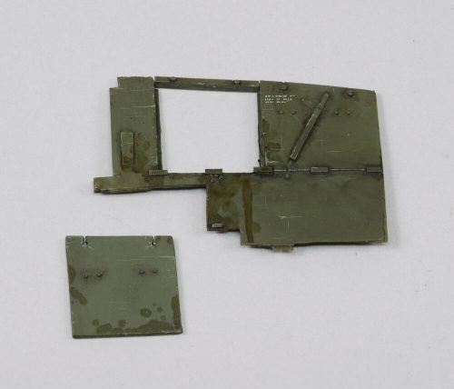 Royal Model - Engine cover Universal Carrier