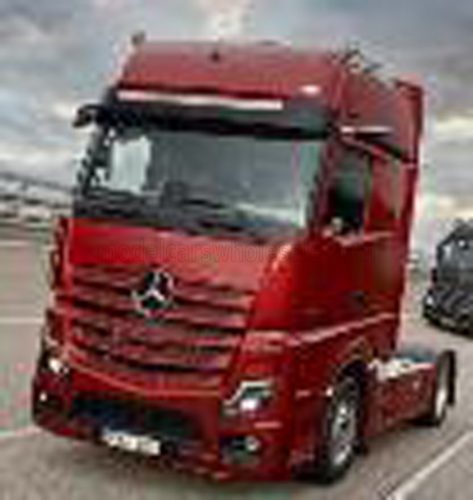 Solido - MERCEDES BENZ ACTROS 2 1853 TRACTOR TRUCK 2-ASSI 2019 RED MET