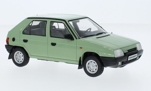 WHITEBOX - Skoda Favorit, hellgrün, 1987, 1:24